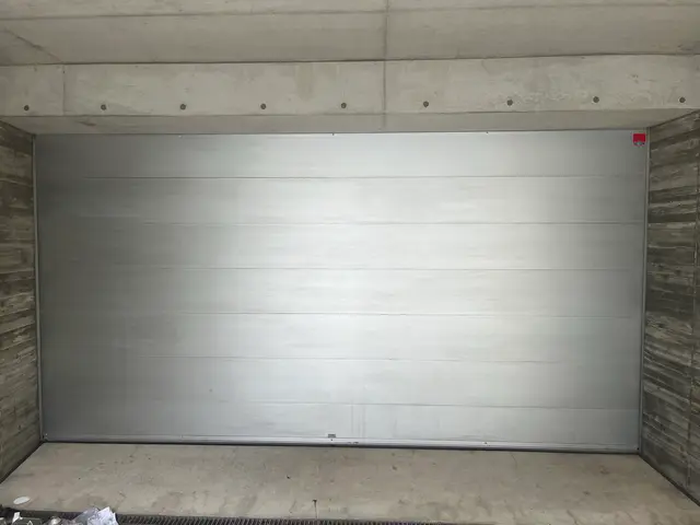 【業歴12年の実績】年中無休◎予約から施工まで完全自社対応◎営業時間外も対応可サービスの画像