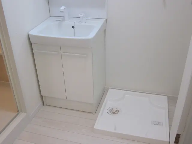 仙台市の洗面化粧台リフォームサービスの画像