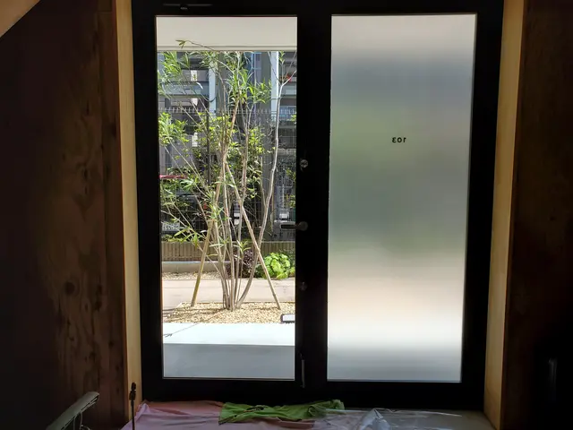 ■CP防犯・暑さ対策・UV・目隠し等、ガラスフィルムドットコムにお任せください！サービスの画像