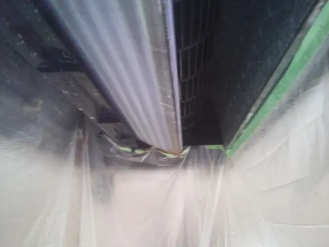 抗菌コート無料安心の保険加入！エアコン洗浄 天井埋込タイプ クレジット対応サービスの画像