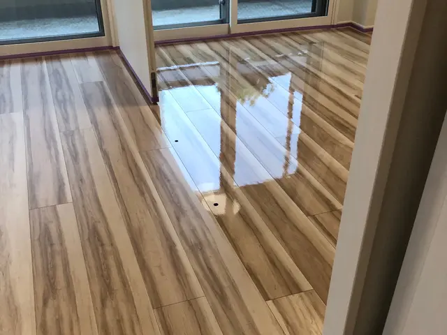 SIAA正規会員！　☆くらしのマーケット出店1周年☆　フロアコーティングの専門店サービスの画像