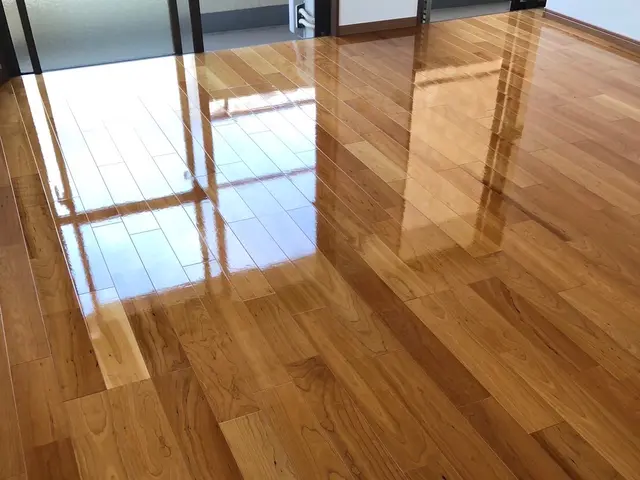 SIAA正規会員！　☆くらしのマーケット出店1周年☆　フロアコーティングの専門店サービスの画像