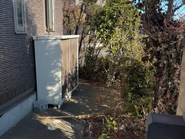 さまざまなタイプの物置に対応可!!引き取りも可能でございます【騒音トラブルゼロ】サービスの画像