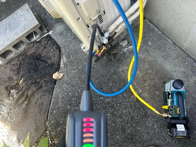 エアコン修理【水漏れ・ガス漏れ・ガス充填】営業時間外緊急対応ご相談ください\★/サービスの画像