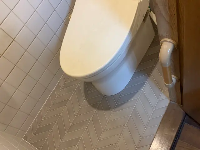 １月から新規出店！【実績33年】営業時間外も相談可◎色柄たくさんご用意！サービスの画像