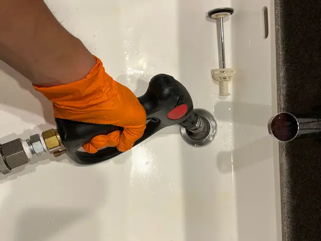 プロの技術でご満足いただけるように心を込めて作業いたしますサービスの画像