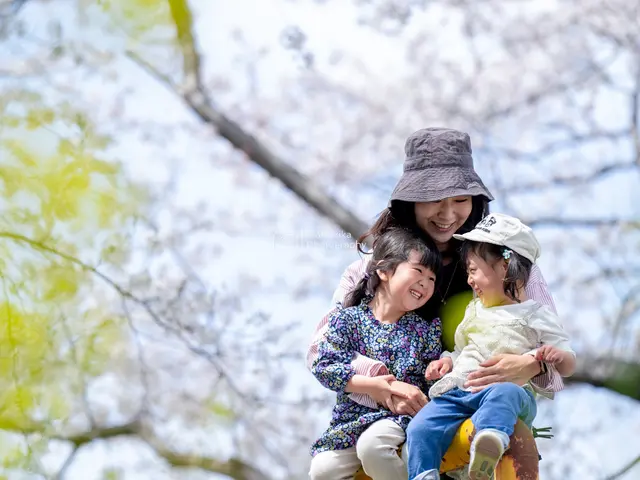 【くらしのマーケット出店記念価格】スクールフォトカメラマンが撮影する家族写真♪