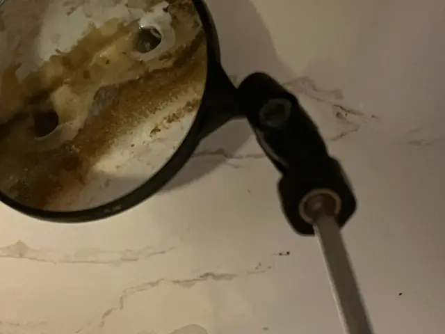 全国300店舗以上展開する掃除会社が徹底洗浄。カビや便座の汚れの他タンクまで清掃サービスの画像