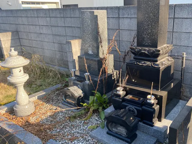 墓石クリーニング専門店が行うお墓参り代行サービスサービスの画像