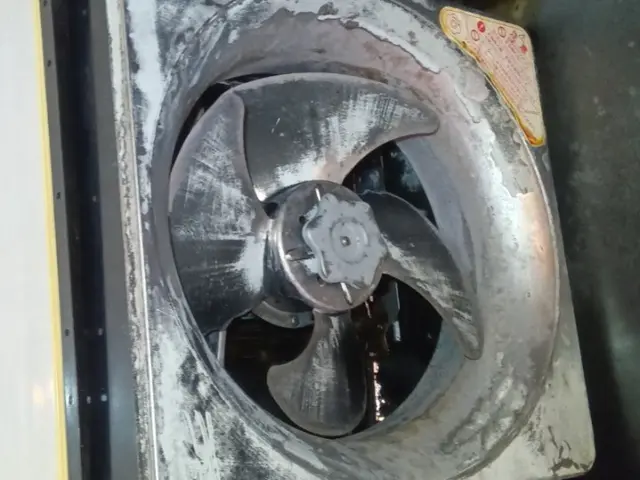 損害保険加入済◎一つ一つの現場を大切に、徹底的に丁寧に仕上げます。サービスの画像