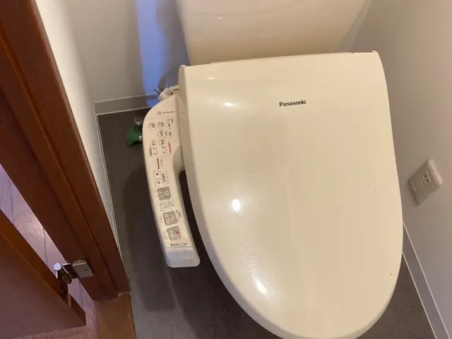 ウォシュレット　洗浄便座交換　設置サービスの画像