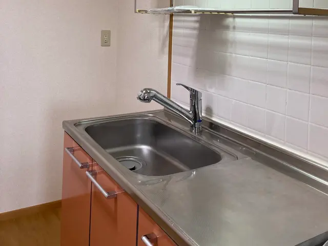 女性スタッフ指定可能で安心、営業時間外や対応地域外もご相談承りますサービスの画像