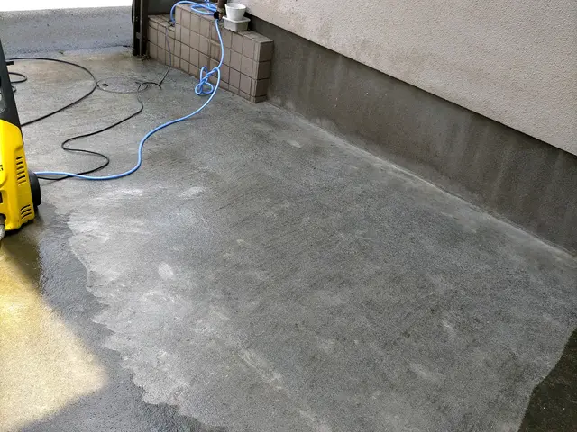 カーポート高圧洗浄サービスの画像