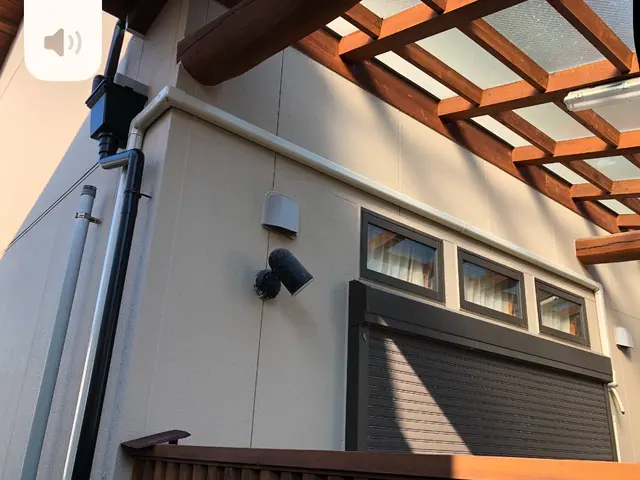 チャットにて、設置場所の写真で見積りをいたします。専用回路増設もお任せください。サービスの画像