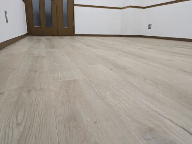 和室から洋室をリフォームなら当社にお任せ下さい！サービスの画像