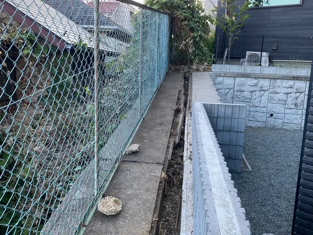 落葉、枯葉清掃回収サービスの画像