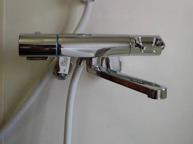 【口コミ１８００件達成！】◆浴室水栓交換◆親切丁寧な説明と工事をしています！サービスの画像