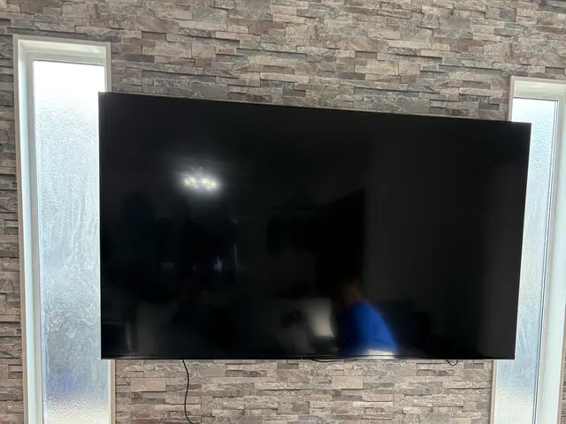 壁掛けテレビ設置サービスの画像