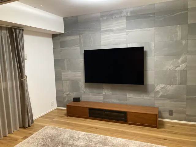 壁掛けテレビ設置サービスの画像