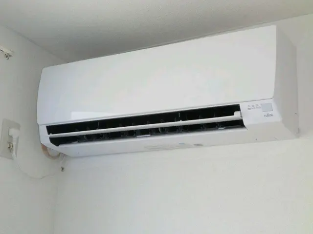 エアコン 取付・取外・移設等 カード支払い可！ 事前に画像確認でお見積！サービスの画像