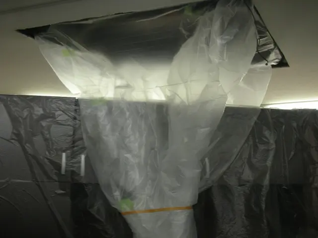 壁掛けエアコンクリーニング。フィルタお掃除付＋6000円。全機種対応台サービスの画像