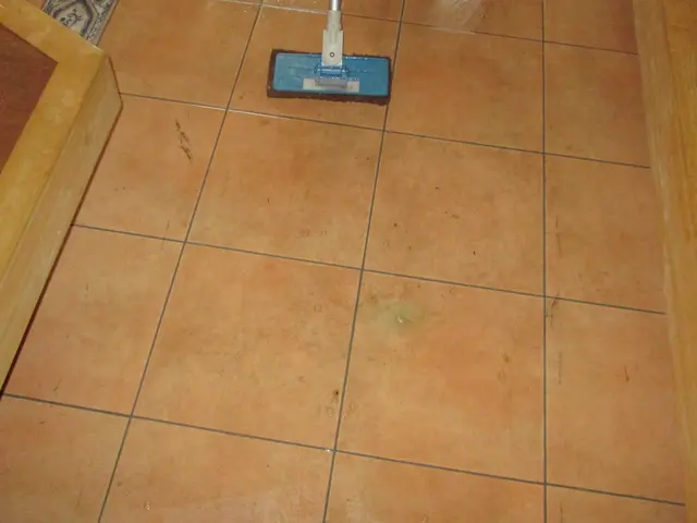 一般家庭から店舗 事務所まで、ビル技能士が３0年の経験で迅速丁寧に施工致しますサービスの画像