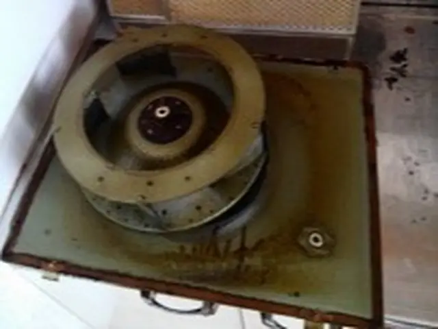 CMでおなじみのアイコーポレーション！換気扇クリーニングも弊社にお任せ下さい☆サービスの画像