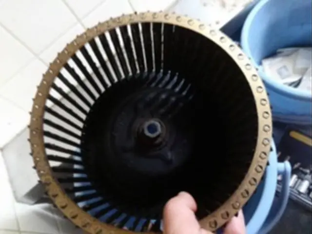 CMでおなじみのアイコーポレーション！換気扇クリーニングも弊社にお任せ下さい☆サービスの画像