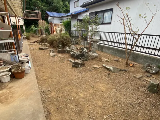 お庭を覆いつくす草や芝など困ってる方は是非♪サービスの画像