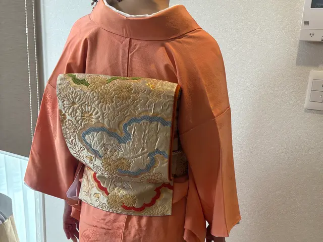 呉服店勤務経験者による基本に忠実な型崩れしない美しい仕上がり