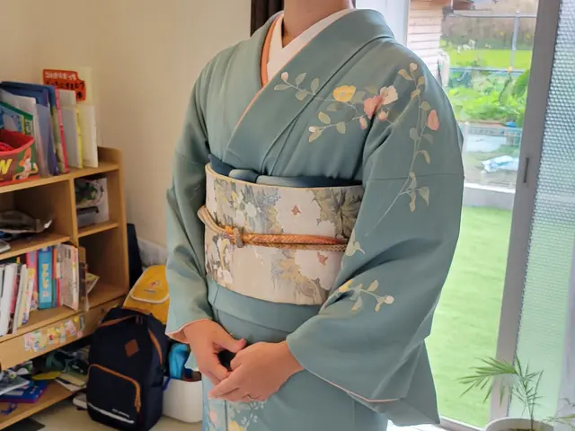 【YouTube 登録者数 1.8万人】着付け歴23年の経験