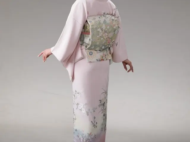 【ｲﾝｽﾀｸﾞﾗﾑ ﾌｵﾛﾜｰ数 1.6万人】着付け歴23年の経験