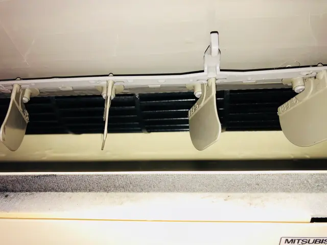 12/25〜予約可【ドレンパン分解洗浄依頼急増】お掃除機能付きタイプも安くて人気サービスの画像