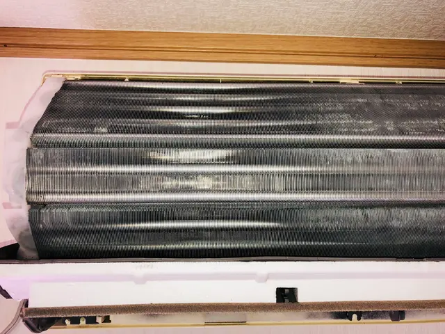 12/25〜予約可【ドレンパン分解洗浄依頼急増】お掃除機能付きタイプも安くて人気サービスの画像