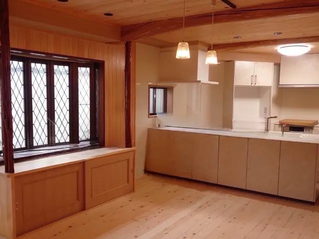 古くなった和室を洋室へ！フローリング.間仕切り　壁施工も行います！サービスの画像