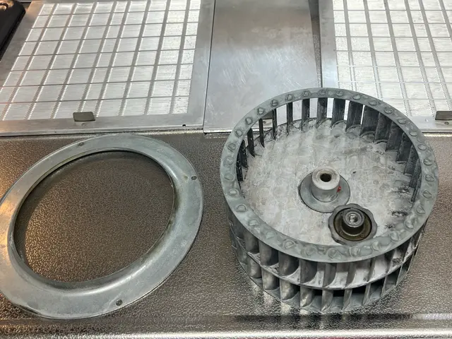 お風呂、レンジフードの『水回り』。 セット料金でお安くご利用いただけます！サービスの画像