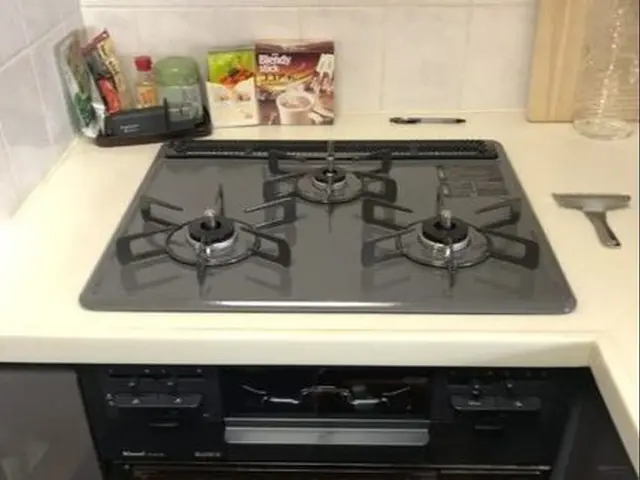 【口コミ１８００件達成】コンロ交換お任せください！サービスの画像