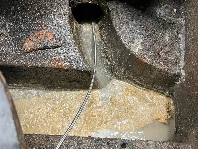 福祉施設や店舗やビル等の排水管高圧洗浄&グリストラップ洗浄専門！サービスの画像