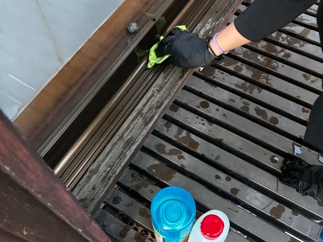 窓・サッシの清掃サービスの画像