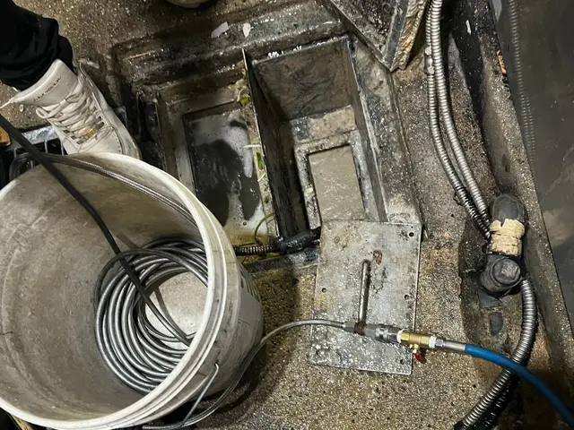 排水管洗浄と詰まり抜きのプロ　女性スタッフ同行可能！サービスの画像