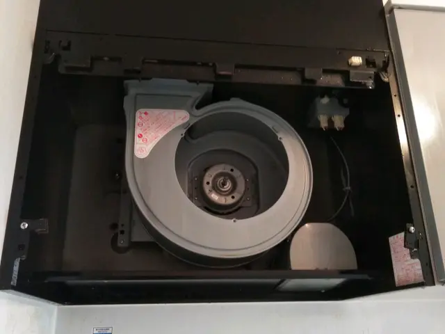 頑固な油汚れ★徹底的にキレイにします♪安心の女性同行◎サービスの画像