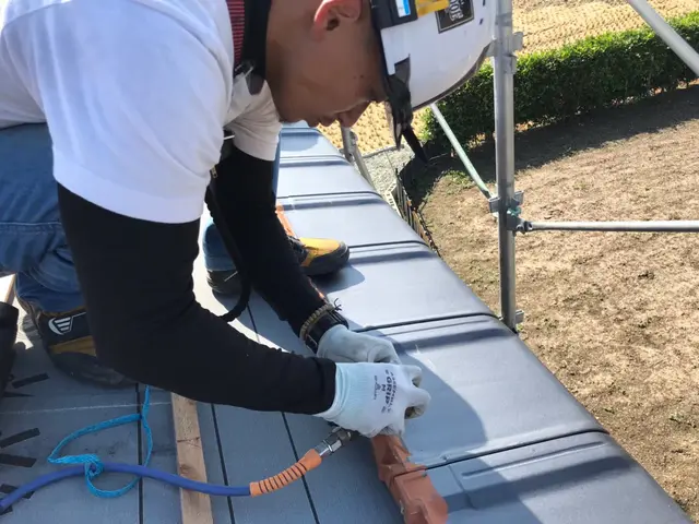 【業歴17年】年中無休！損保加入済！熟練のスタッフが職人目線でご提案・施工しますサービスの画像