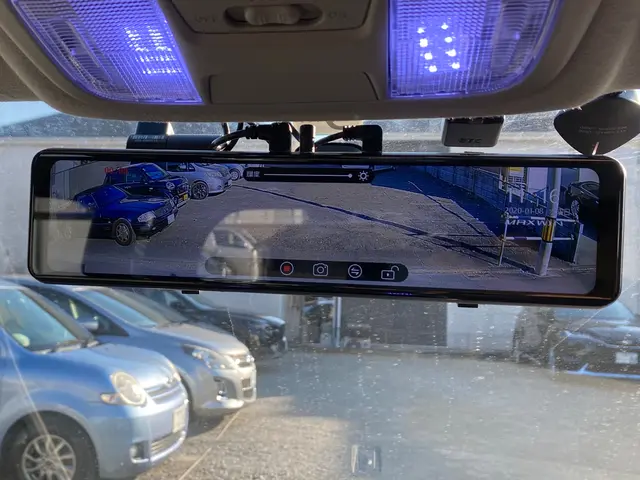 前後ドラレコ16,000円★地域最安値★【詳しいサービス内容】ご確認下さい。サービスの画像