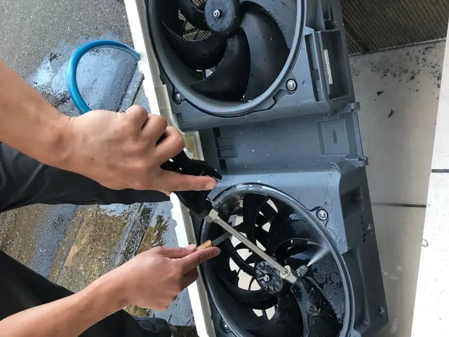 【エアコン専門店】土日祝も対応しております！複数人体制、サポート体制に自信あり！サービスの画像