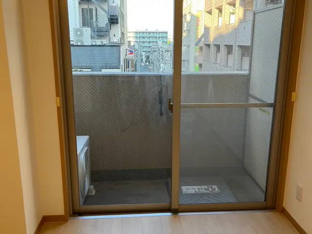 ◎有資格者です！水回り！ベランダ！窓拭き！お任せください。丁寧に作業致します。サービスの画像