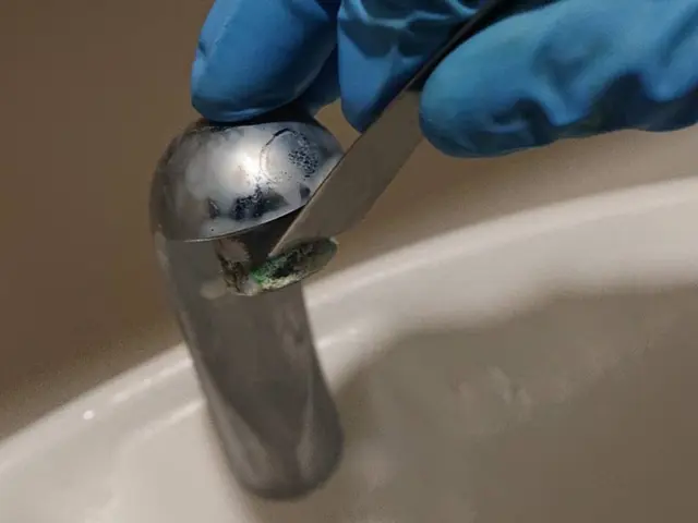 ◎経験豊富で確かな知識と施工技術。簡易補修も出来るので万が一も安心対応サービスの画像