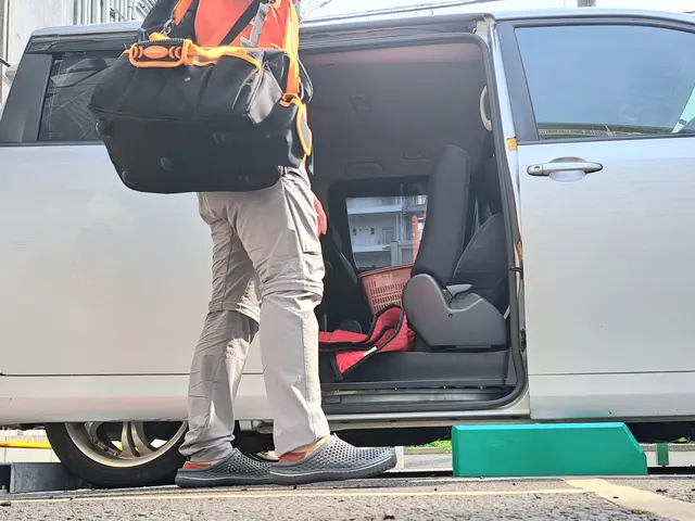 連休対応！松戸発【都合が合えば当日/翌日もOK】カーテンレール/ブラインド設置サービスの画像