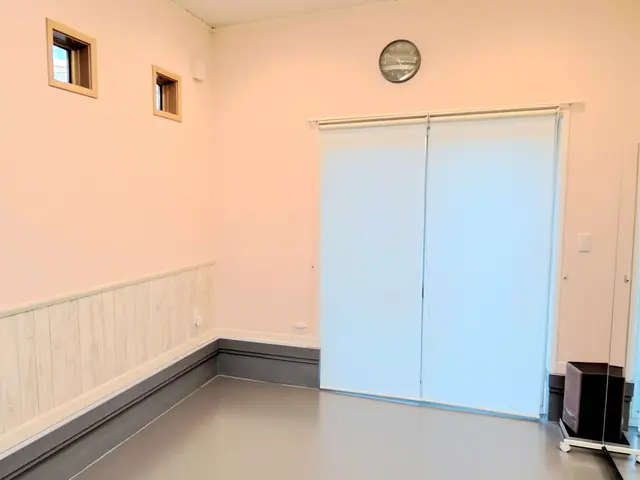 連休対応！松戸発【都合が合えば当日/翌日もOK】カーテンレール/ブラインド設置サービスの画像