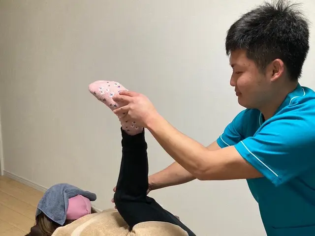 【一発改善】ギックリ腰も可、実績３万人以上！どんな頑固なコリもしっかりほぐしますサービスの画像