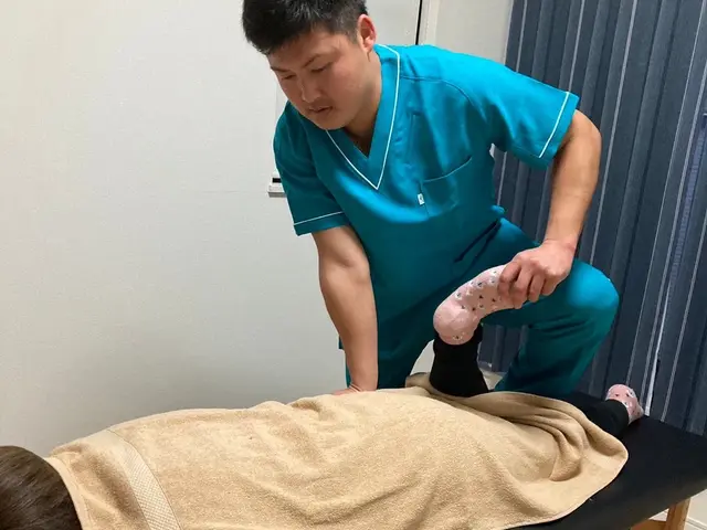 【一発改善】ギックリ腰も可、実績３万人以上！どんな頑固なコリもしっかりほぐしますサービスの画像